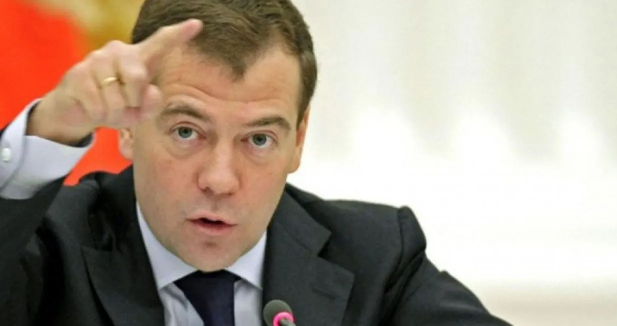 Medvedev// 