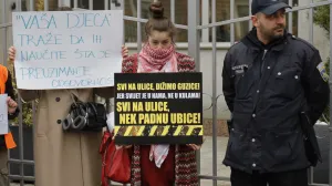 Studenti protest srbijanska ambasada/Senad Gubelić