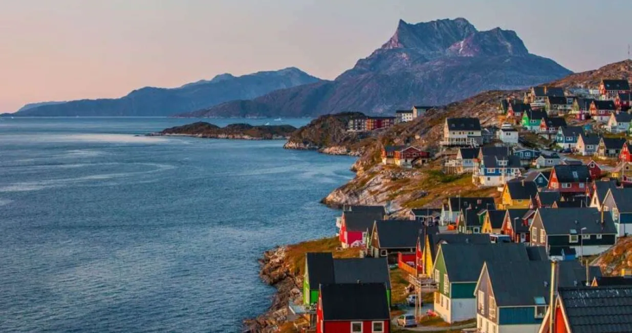 greenland, nuuk, grad, turizam, avantura//