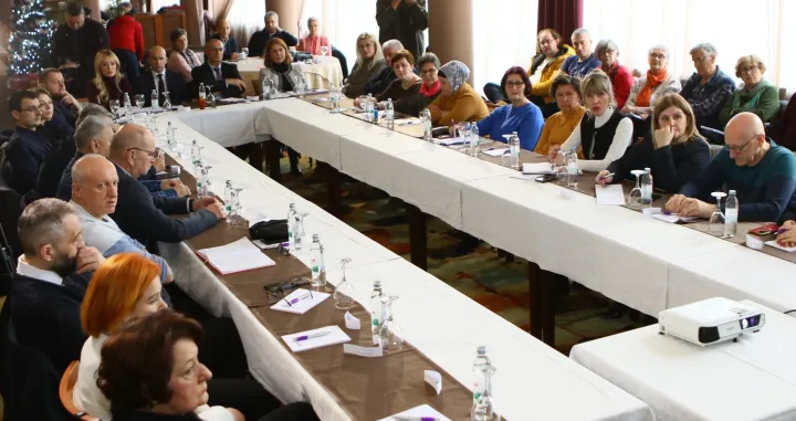 Tema okruglog stola bila je "Proširenje onkoloških i radioloških kapaciteta Kantonalne bolnice Zenica"/Muhamed Tunović