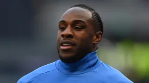 epa09838477 West Ham's Michail Antonio warms up ahead of the English Premier League soccer match between Tottenham Hotspur and West Ham United at the Tottenham Hotspur Stadium in London, Britain, 20 March 2022. EPA/NEIL HALL EDITORIAL USE ONLY. No use with unauthorized audio, video, data, fixture lists, club/league logos or 'live' services. Online in-match use limited to 120 images, no video emulation. No use in betting, games or single club/league/player publications