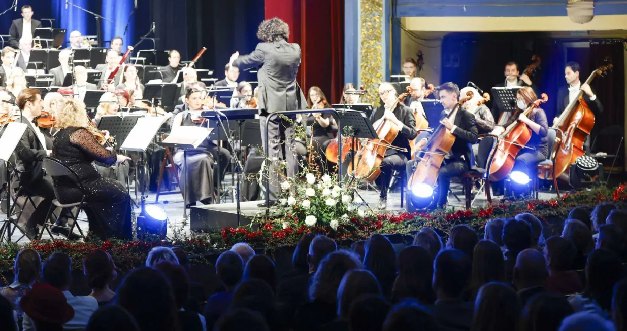 koncert, sarajevska filharmonija, sarajevo, nova godina/Damir Deljo