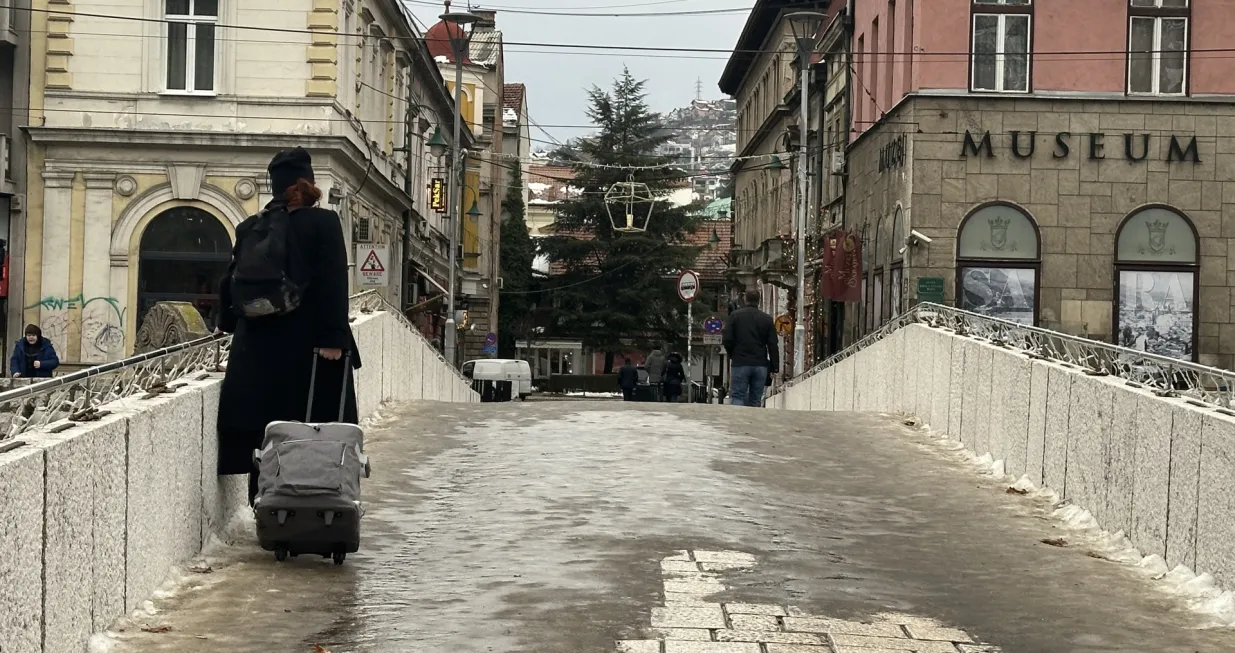 Ledena opasnost na Latinskoj ćupriji/B. A.