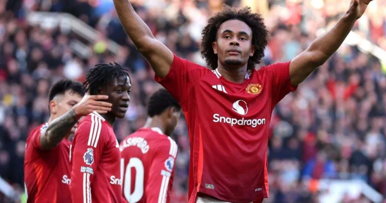 Joshua Zirkzee - fudbaler Manchester Uniteda