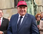 Dodik slavi Trumpa/