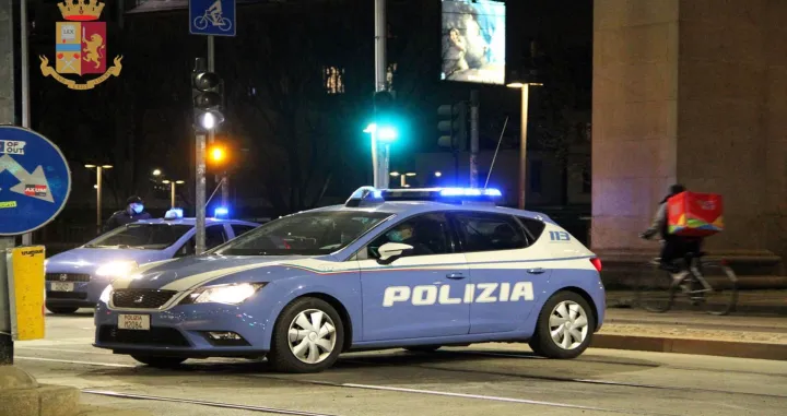 italija policija/-