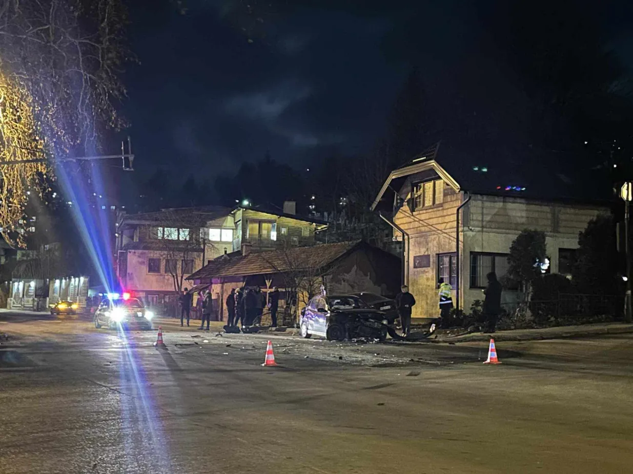 Saobraćajna nesreća u Sarajevu, Bistrik, policija, MUP KS, rotacija, sudar, udes/Oslobođenje