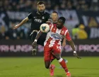 epa08478200 Partizan's Aleksandar Scekic (L) in action against Red Star's Richmond Boakye (R) during the Serbian Cup semifinal soccer match between Partizan and Red Star in Belgrade, Serbia, 10 June 2020. EPA/ANDREJ CUKIC