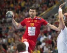 epa09894982 Filip Kuzmanovski (L) of North Macedonia in action during the 2023 IHF World Men's Handball Championship Qualification Europe zone play off match, second leg between North Macedonia and Czech Republic in Skopje, Republic of North Macedonia, 17 April 2022. EPA/GEORGI LICOVSKI