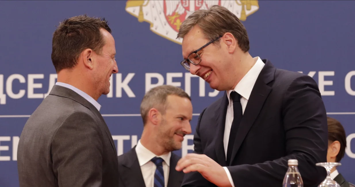 epa08688386 Advisor to the USA President on Kosovo-Serbia, Richard Grenell (L) shakes hands with Serbian President Aleksandar Vucic (R) following their meeting in Belgrade, Serbia, 22 September 2020. Grenell is visiting Serbia for talks with business leaders and government officials after signing an agreement between Serbia and Kosovo for economic relations at the White House on 04 September. EPA/ANDREJ CUKIC/Andrej Cukic