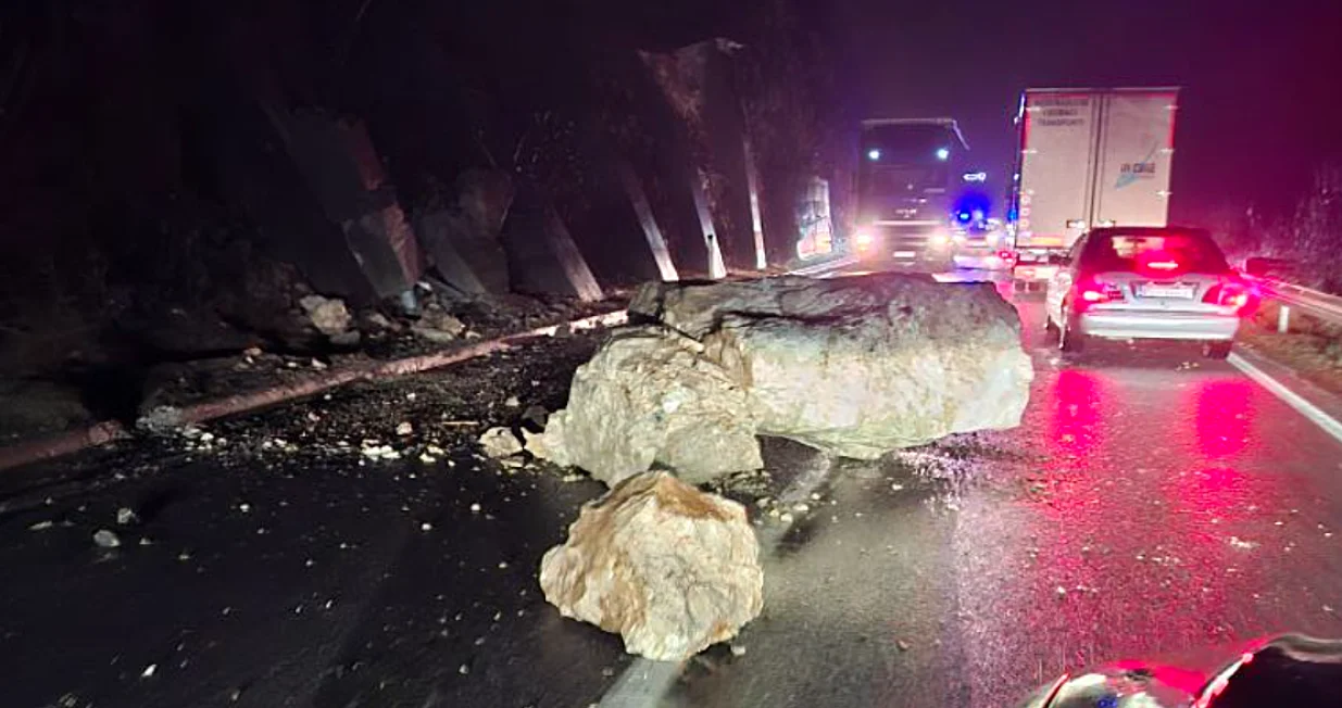 Odron na putu, Bijela, magistralni put M-17, dionica Jablanica - Mostar/Mostar.live