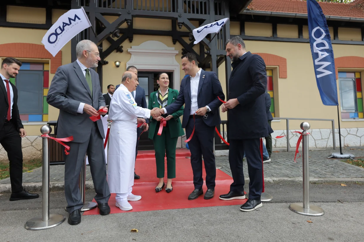 Mado restoran bistrička stanica otvaranje/Senad Gubelić