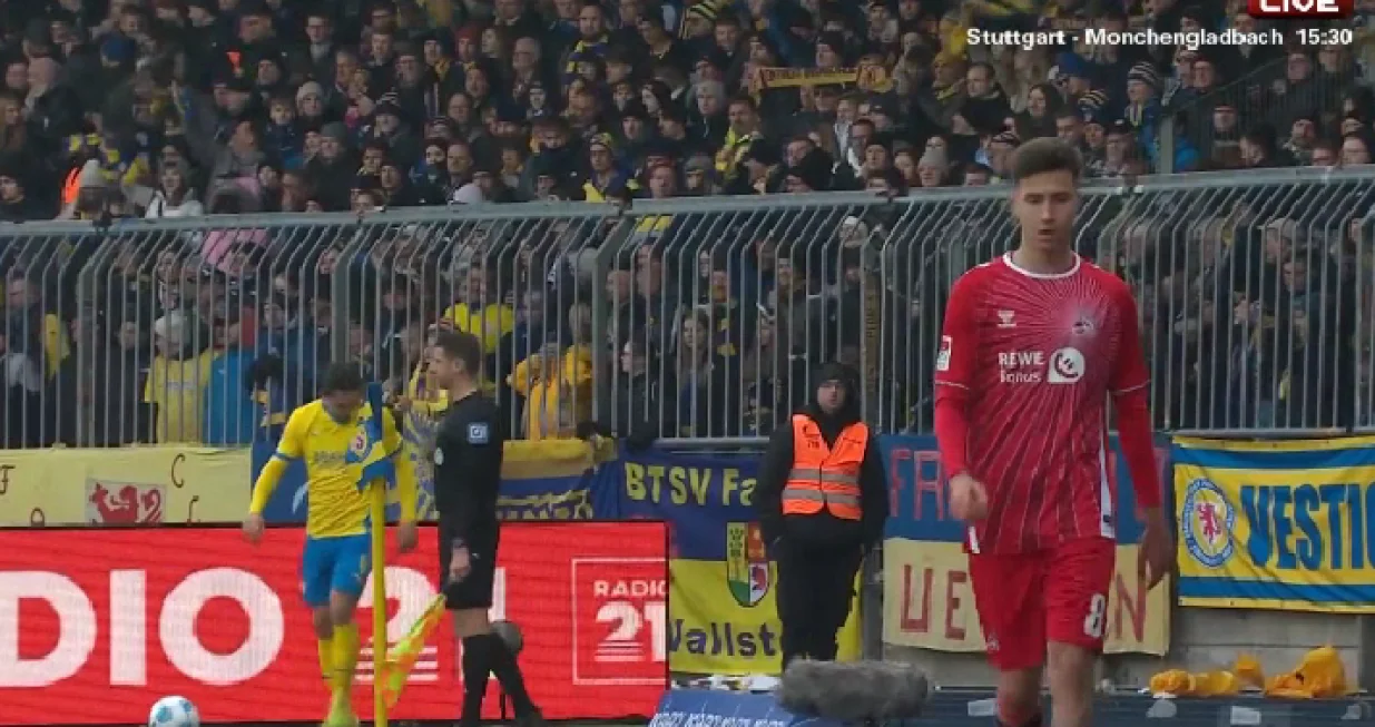 Denis Huseinbašić nakon izmjene (FOTO: Screenshot/Sport Klub)