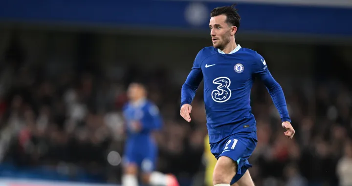 epa10259283 Chelsea's Ben Chilwell in action during the English Premier League soccer match between Chelsea FC and Manchester United in London, Britain, 22 October 2022. EPA/DANIEL HAMBURY EDITORIAL USE ONLY. No use with unauthorized audio, video, data, fixture lists, club/league logos or 'live' services. Online in-match use limited to 120 images, no video emulation. No use in betting, games or single club/league/player publications