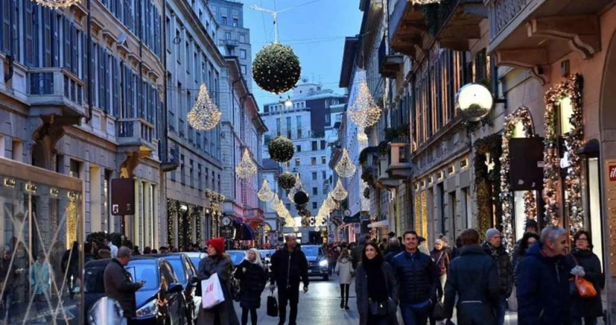 Montenapoleone, Milan, najskuplja ulica, italija//