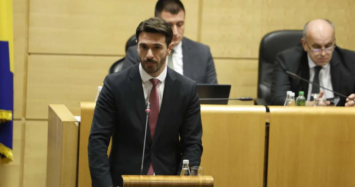 Predstavnički dom usvojio novi zakon o zaštiti od nasilja u porodici i nasilja nad ženama/Amer Kajmović