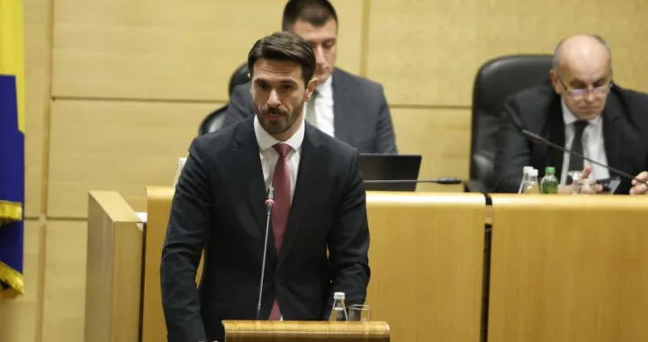 Predstavnički dom usvojio novi zakon o zaštiti od nasilja u porodici i nasilja nad ženama/Amer Kajmović