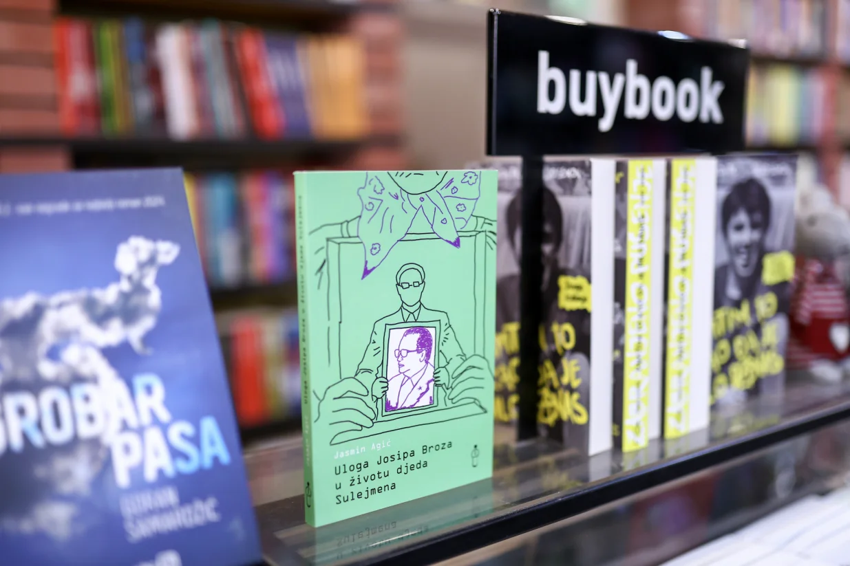 Knjiga je objavljena u izdanju Buybook/Armin Durgut