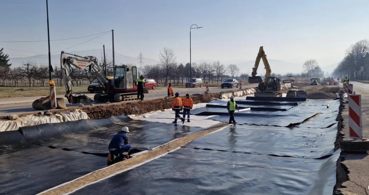 tramvajska pruga, sarajevo, hrasnica, februar 2025//