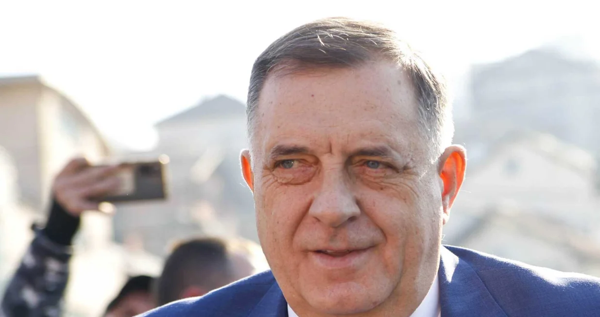 Milorad Dodik stigao na ročište, Sud BiH, Dodikove pristalice/Damir Deljo