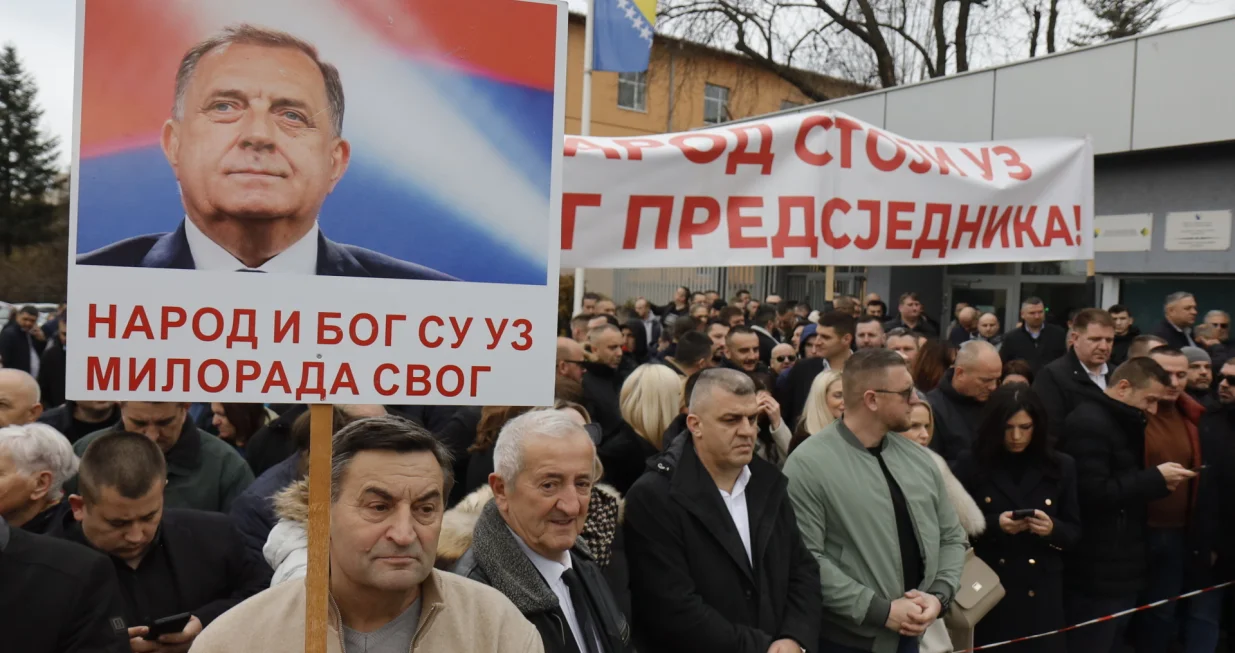 Sud BiH nastavak suđenja predsjedniku bh. entiteta Republika Srpska Miloradu Dodiku i vr&scaron;iocu dužnosti direktora Službenog glasnika Milo&scaron;u Lukiću, optuženima za nesprovođenje odluka viskog predstavnika/Senad Gubelić