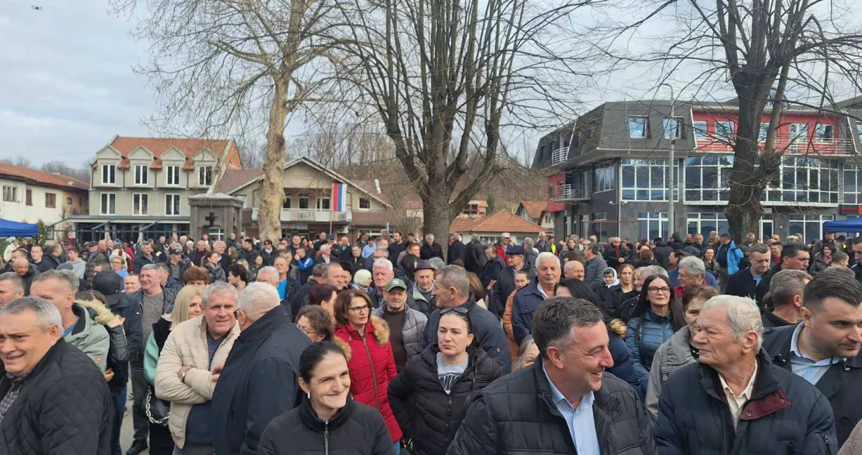 Lopare protesti, litijum, Rade Savić/