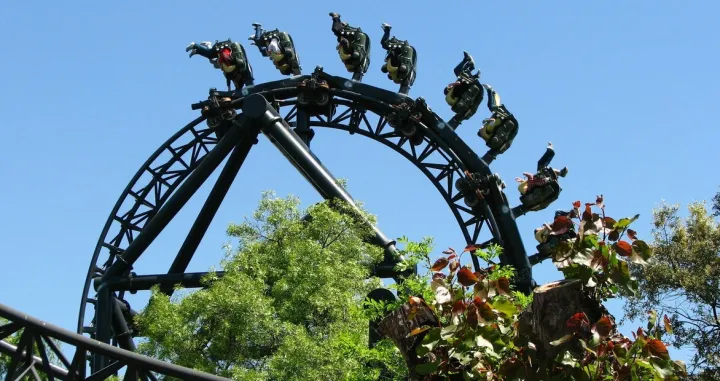 zabavni park ilustracija/www.jetcamp.com/Www.jetcamp.com