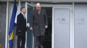 Visoki predstavnik u Bosni i Hercegovini Christian Schmidt govor ispred zgrade OHR-a/Senad Gubelić