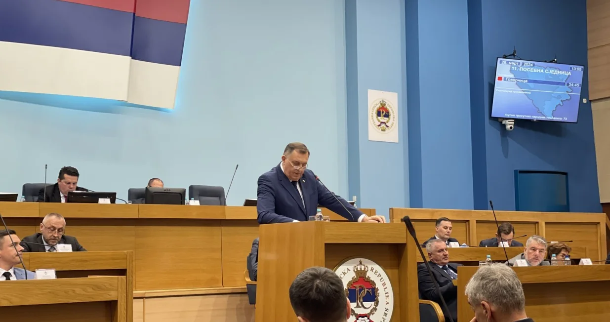 Posebna sjednica Narodne skupštine Republike Srpske nakon odluke visokog predstavnika Christiana Schmidta, Milorad Dodik, SNSD/