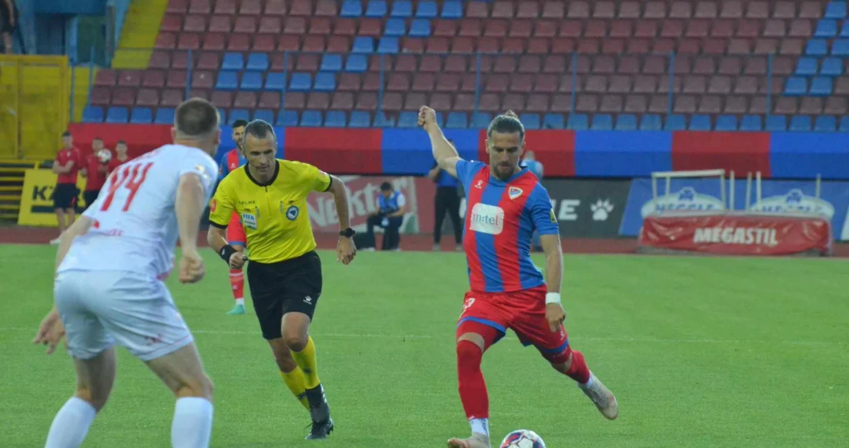 Borac - Zrinjski Irfan PeljtoStojan VranješToni Šunjić