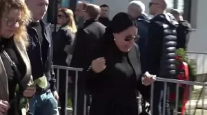 Zlata Petrović na Bežanijskom groblju/Telegraf.rs