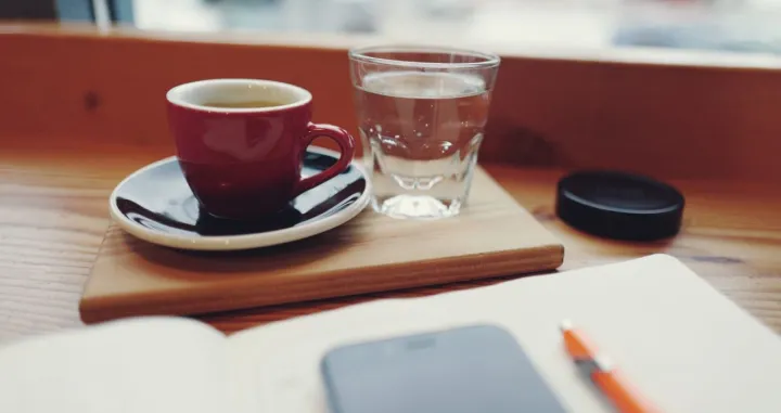 Neobično obja&scaron;njenje o vodi uz kafu/ Ilustracija/