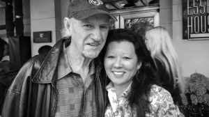 Gene Hackman i Betsy Arakawa//