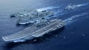 Kineski nosač aviona i drugi ratni brodovi/Arhiva/Screenshot/