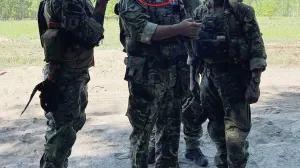 nate vance, bratić, jd vance, ukrajina, vojska, rat//