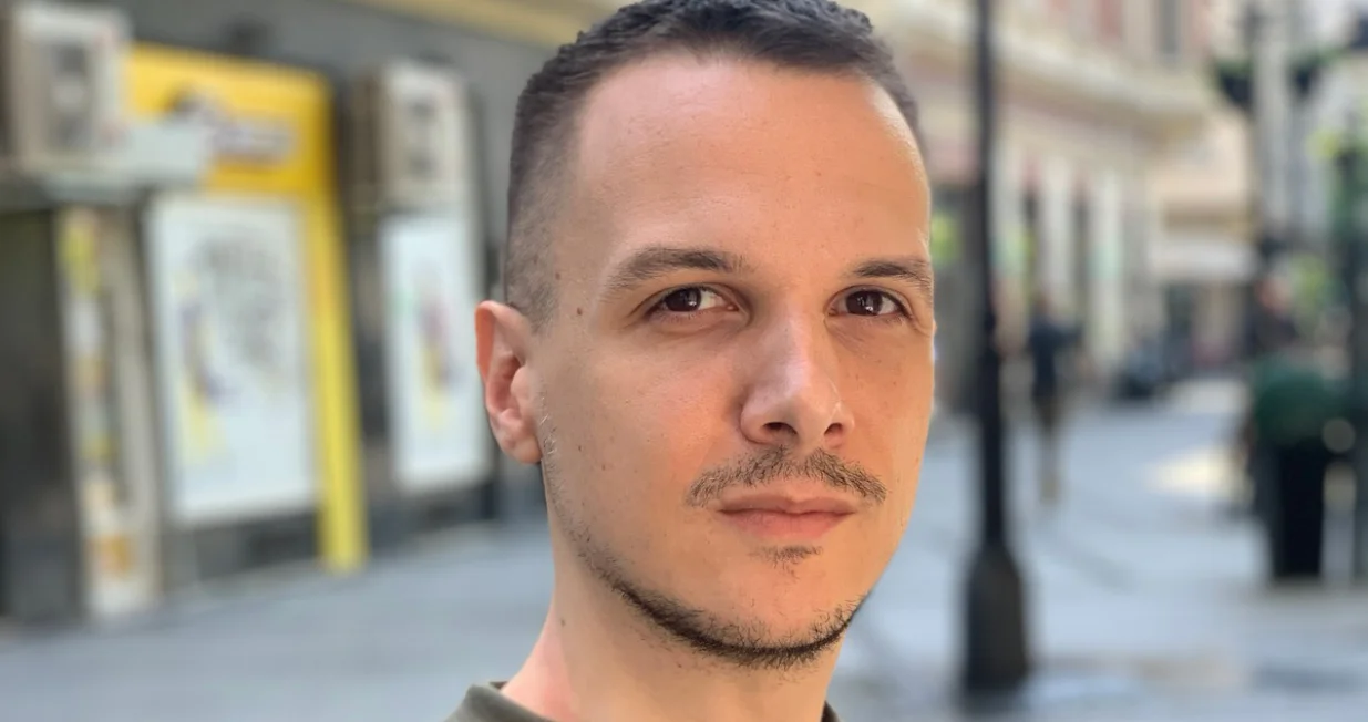 Autor Srđan Gagić/Plezir/