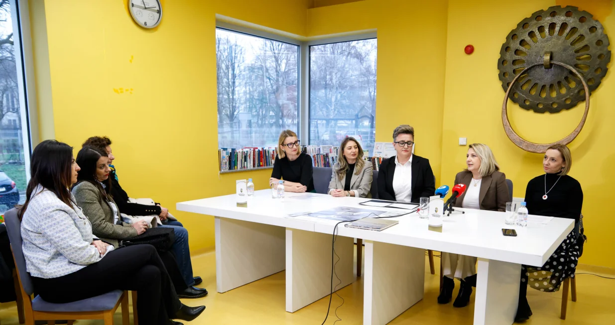 Legat Jovan Divjak bibliotekarski kutak/Damir Deljo