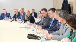 Košarac sa direktorima i zamjenicima direktora na državnom nivou kandidovanih iz SNSD-a/