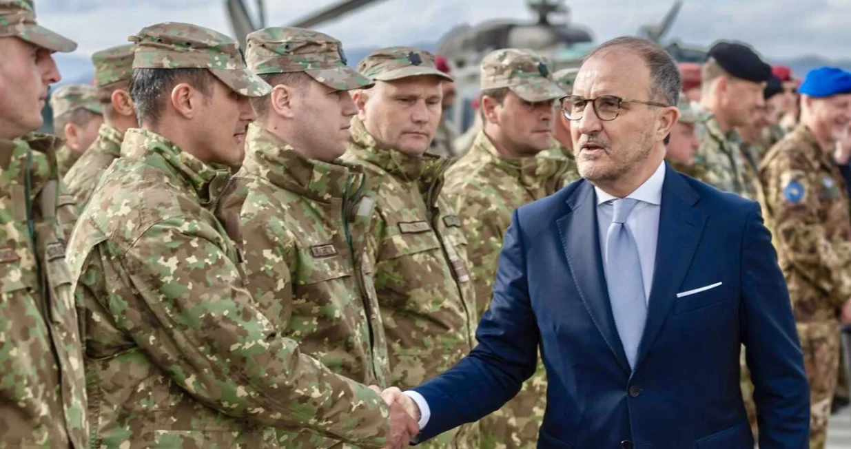 Luigi Soreca dočekao vojnike iz rezervnog sastava Češke Republike, koji su stigli danas na Međunarodni aerodrom Sarajevo//