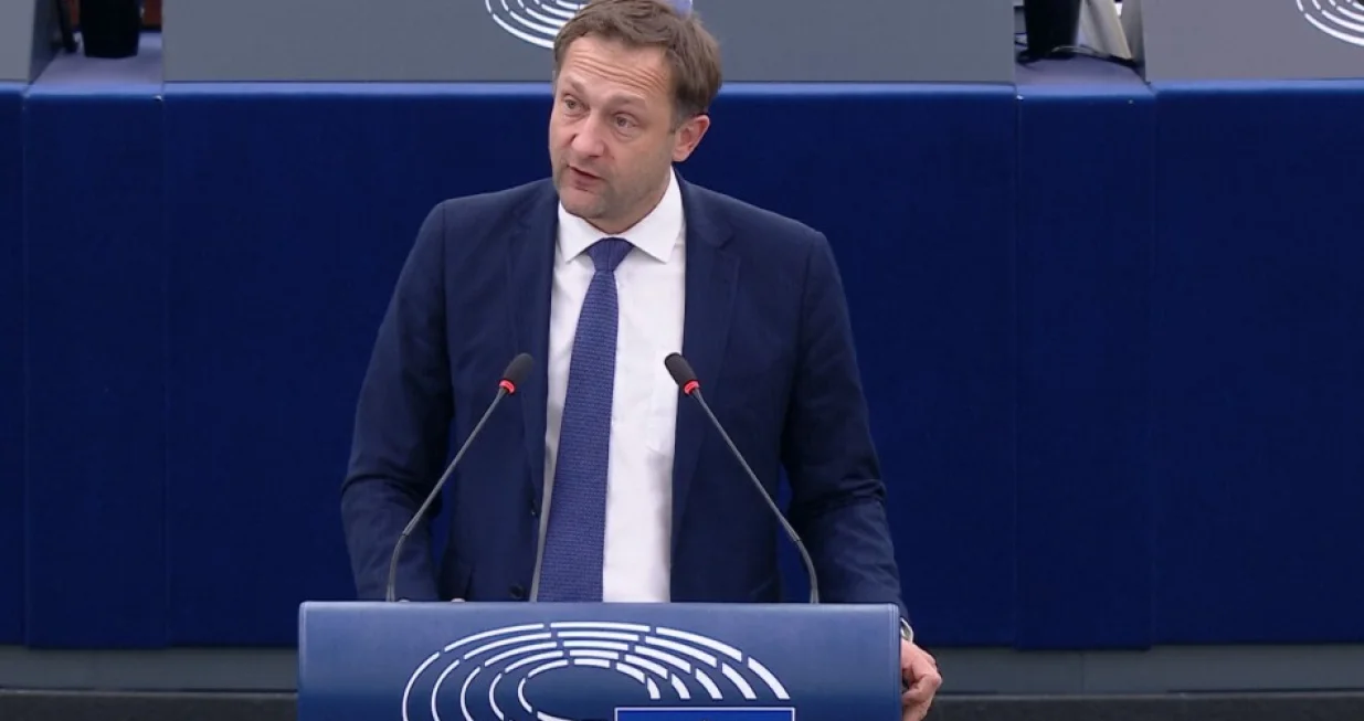 Christophe Hansen/Screenshot/Screenshot