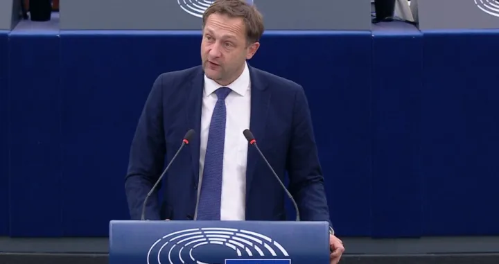 Christophe Hansen/Screenshot/Screenshot