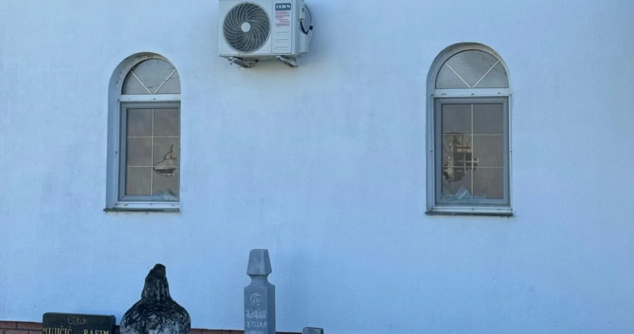 Vandalizam u Bosanskoj Dubici/