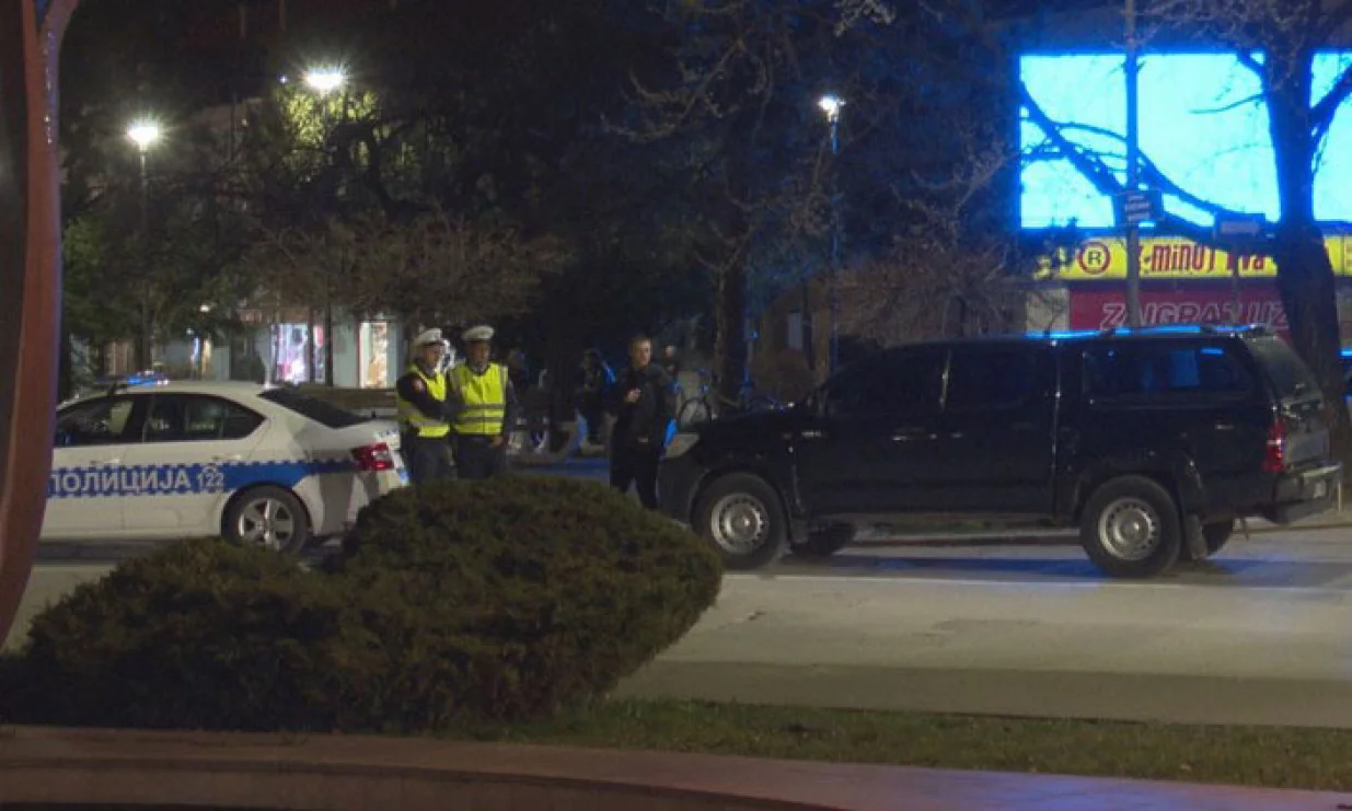 Pripadnici MUP-a u uniformama i civilu/Bntv