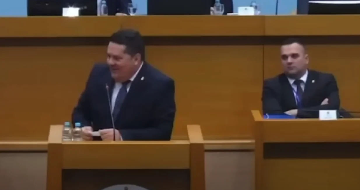 nenad stevandić, nsrs, prijetnja, moramo ih pobiti/Screenshot