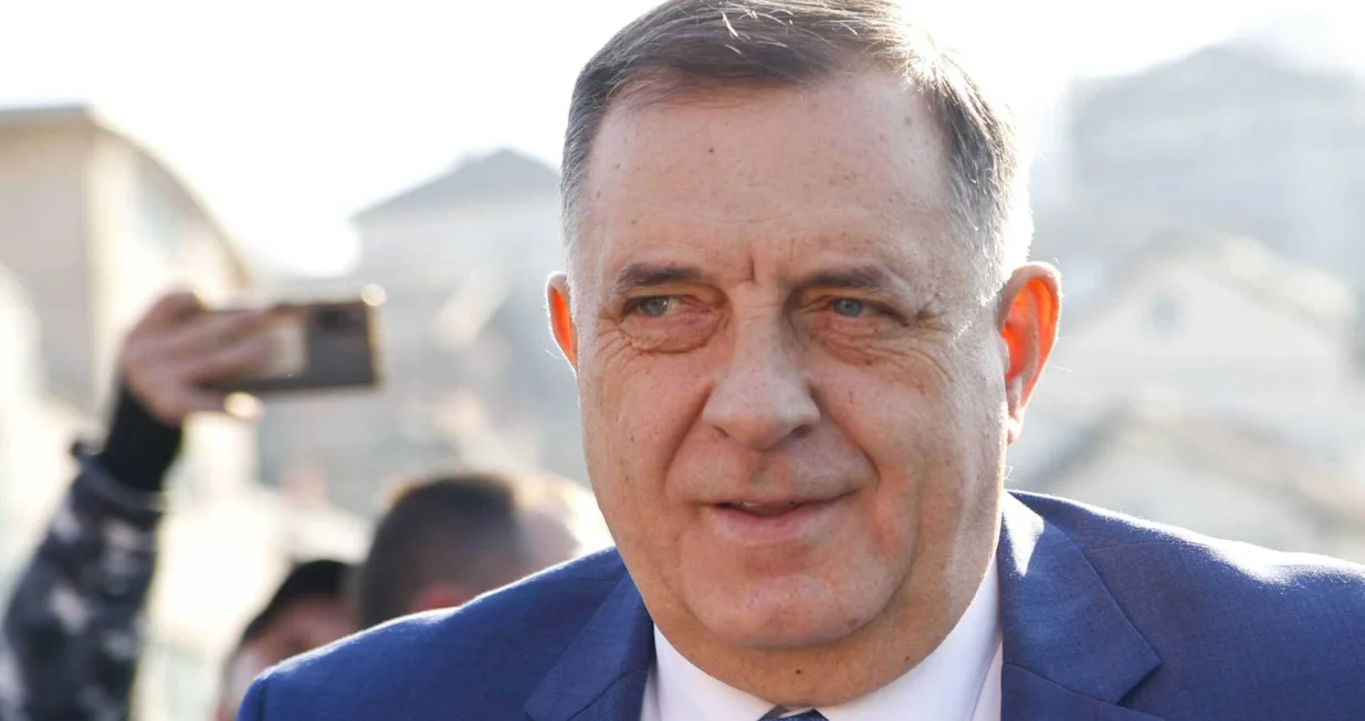 Milorad Dodik stigao na ročište, Sud BiH, Dodikove pristalice/Damir Deljo