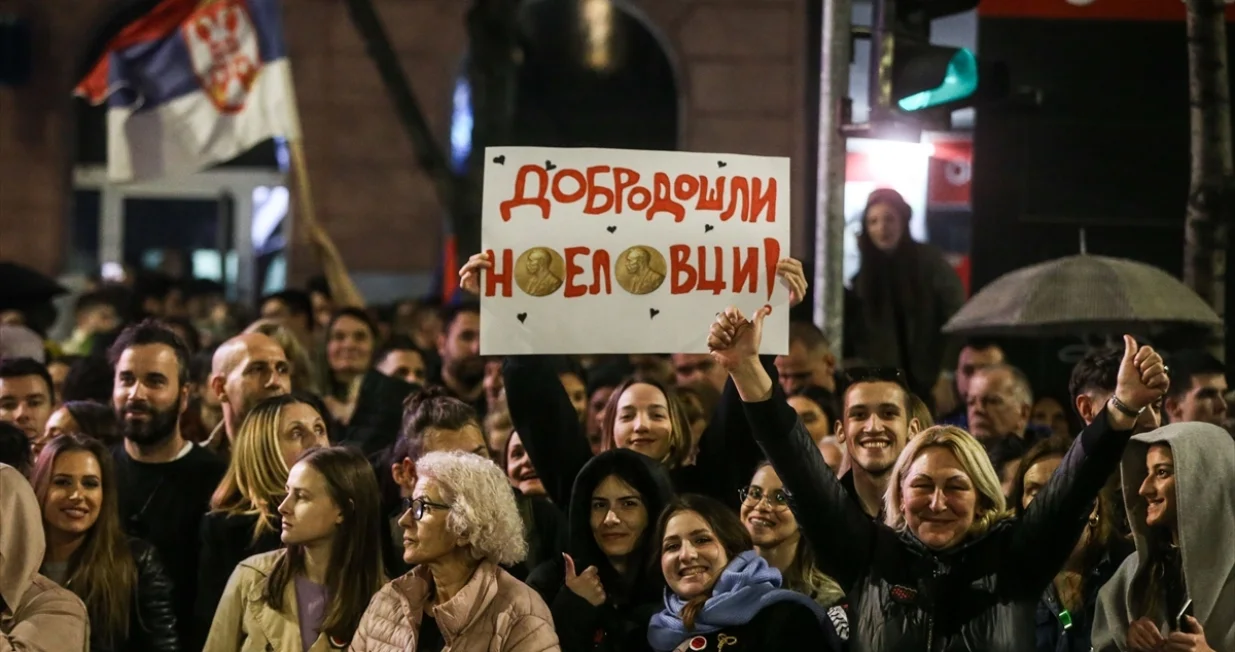 Studentima je sinoć u Beogradu priređen spektakularan doček/Anadolija/Anadolija