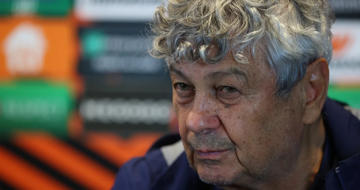 epa10238834 Dynamo Kyiv's head coach Mircea Lucescu attends a press conference in Krakow, Poland, 12 October 2022. Dynamo Kyiv will face Stade Rennes in their UEFA Europa League group B soccer match on 13 October 2022. EPA/Lukasz Gagulski POLAND OUT