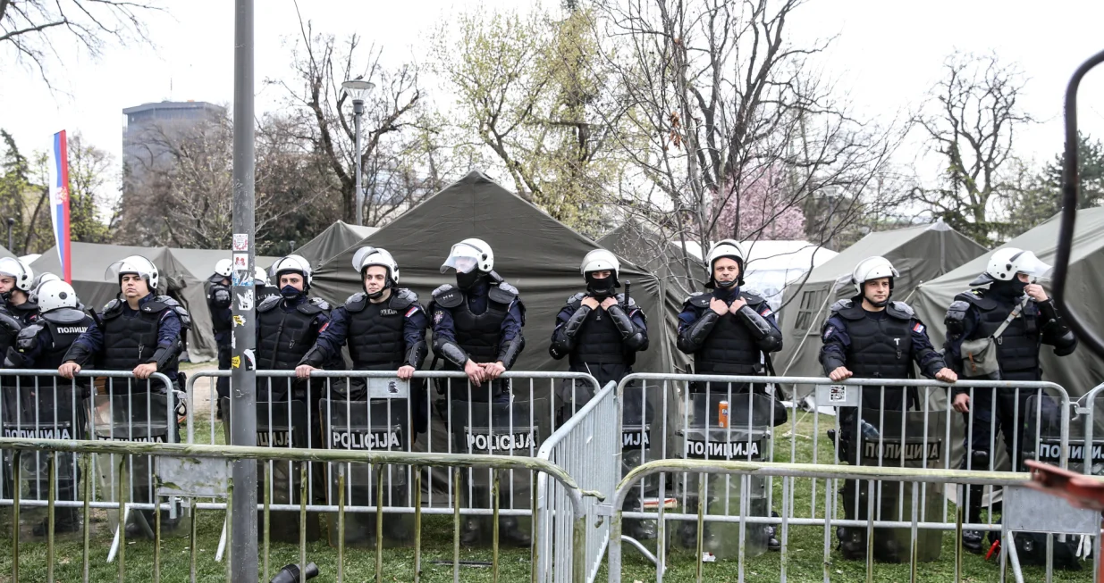 I policija lagano ide na stranu studenata?/Anadolija