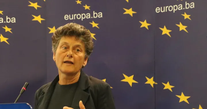 tineke strik u bih/Didier Torche