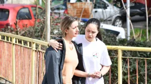 KOДЊANI (AA) - Ministar unutraЕЎnjih poslova Sjeverne Makedonije PanДЌo ToЕЎkovski potvrdio je da je najmanje 51 osoba poginula u diskoteci u KoДЌanima, gdje je sinoД‡ izbio poЕѕar tokom koncerta. Ljudi su se okupili ispred ulaza u bolnicu u KoДЌanima, ДЌekajuД‡i informacije o svojim najmilijima koji su povrijeД'eni u poЕѕaru. (Umeys Sulejman - Anadolu Agency)/